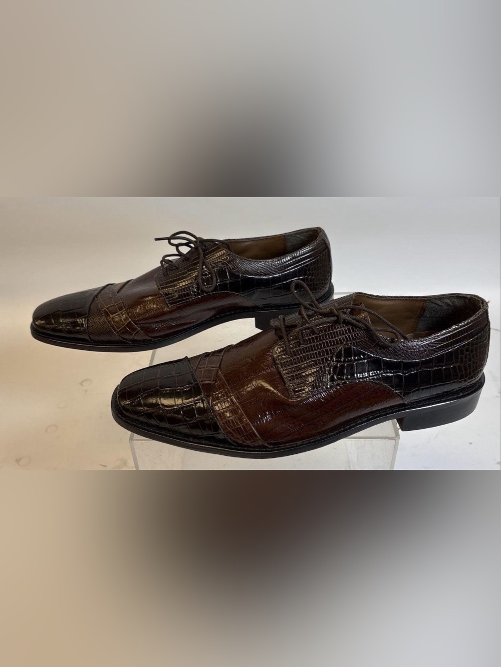 Men's STACY ADAMS Brown Croc-Embossed Lace-Up Dress Shoes